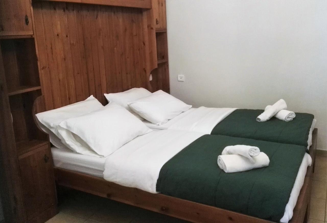 Amiad Joseph Well Country Inn Buitenkant foto